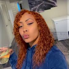 Mia Young (@__miaayoung)