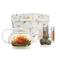 Instead it has a strainer built into the lid. Lotus Flowering Tea Gift Set With Glass Teapot By The Exotic Teapot Notonthehighstreet Com