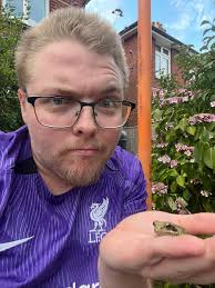 Finally had a frog in the garden!