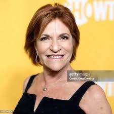 Sandra Stern's Instagram, Twitter & Facebook