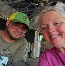 Amy Jo Moore (@amoore43764)