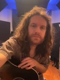 David Lalor's Instagram, Twitter & Facebook