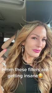 Suzette Vogel's Instagram, Twitter & Facebook