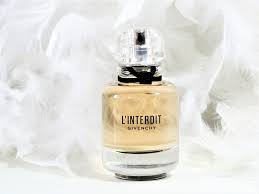 This new version is a tribute to bold femininity. Ambiance Fragrance Givenchy L Interdit Avis