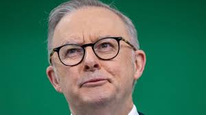 Twist after betting plunge rocks election