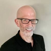 Robert Crooks's Instagram, Twitter & Facebook