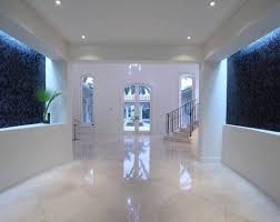Weitere ideen zu marmorfliesen, fliesen wohnzimmer, innenarchitektur. Beige White