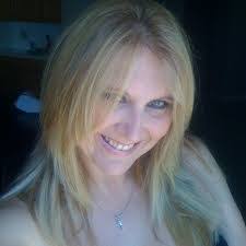 Tamara Wentworth's Instagram, Twitter & Facebook