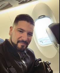 On the road again ✈️! Back to back conferences this week, representing…