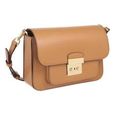 Sac marron a bandouliere en cuir michael kors en tres bon etat. Sac A Main Femme Michael Kors Marron Cdiscount