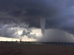 Marientrompete, trompetengeige, nonnengeige eller trumscheit , pol. Tromba Marina Diventa Tornado Nel Veneziano Danni Ad Alcune Strutture Turistiche Notizie Meteo Di Tempo Italia