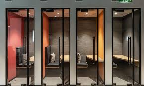 8 Office Snapshots In 2020 Modern Office Design Corporate Office Design Office Space Design