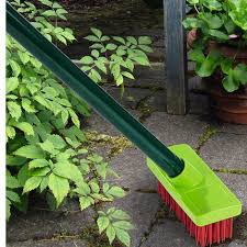 Elektrische fugenreiniger sind mit einem elektromotor ausgestattet und ermöglichen eine noch einfachere der hautgrund, um fugenreiniger im garten einzusetzen, ist der optische eindruck. Fugenreiniger Outdoor 3 In 1 Easymaxx Online Kaufen Die Moderne Hausfrau