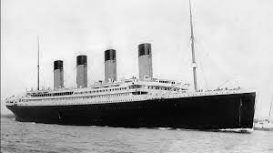 1912年4月15日:大西洋に沈没したタイタニック号