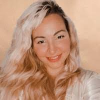 Rita Metz's Instagram, Twitter & Facebook