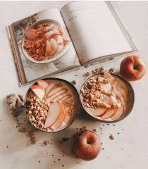 Pamela Reif Auf Instagram The One And Only Apple Pie Smoothie Bowl Recipe In My Cookbook Turning The Flavors Of This Classic Cake Recipe Into A Reif