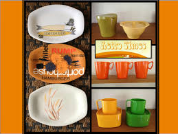 Best Part Of Waking Up Is Folgers In Your Cup Jingle Beautiful Australian Made Retro Bessemer From Retro Times Personal Collection Retro Dog Bowls Bessemer