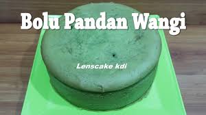 80 gr terigu 70 gr gula halus 3 telur 1 kuning. Resep Cara Membuat Kue Bolu Pandan Wangi Enak Banget Bisa Basecake Kue Ulang Tahun Youtube