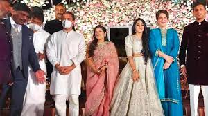 Rahul gandhi wife, biography, salary, car collection, family details. Rahul Gandhi Priyanka Attend Aisshwarya Amarthya Reception Star Of Mysore