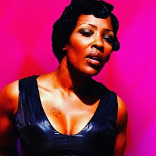 Denise Weeks's Instagram, Twitter & Facebook