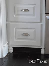 making kitchen cabinets look
