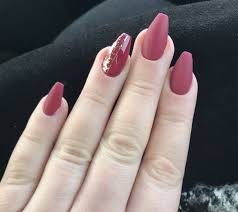 Ongles Chablon Hiver Festif Ongles Idees Vernis A Ongles Vernis A Ongles