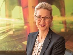 Finmatch ist eine plattform für unternehmensfinanzierung und agiert als digitaler intermediär zwischen unternehmen und banken/finanzierungsgebern. Unternehmensfinanzierung Digital Schnell Effizient Wirtschaftsforum De