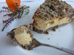 Kürbis, pilze, pastinaken, porree und vieles mehr sind jetzt typische zutaten für wahre wohlfühlrezepte. Herbstlicher Kasekuchen Mit Mohnstreusel Und Pflaumenmus Eine Leckere Kombination Bo S Kitchen