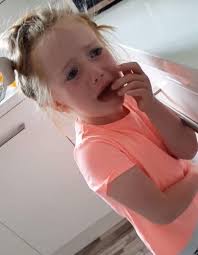 Girl, 5, sobs as she finds out she wasn't invited to Royal Wedding