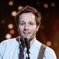 Les mois les plus intenses de toute ma vie" : Vianney fait une grande  annonce concernant sa carrière - Voici
