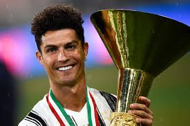 Ronaldo luis nazrio de limaa brilliant and fluid forward, ronaldo was one of international soccer's great stars of the 1990s and became brazil's biggest soccer hero since pele. Cristiano Ronaldo Mit Diesem Top Exklusiven Auto Belohnt Sich Cr7 Selbst Zur Meisterschaft Gq Germany
