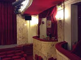 Aujourd'hui, vous enthousiaste dans vos recherches sur internet : Piece De Theatre Une Semaine Pas Plus Avis De Voyageurs Sur Theatre Michel Paris Tripadvisor