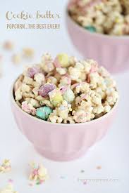 Cookie Butter Popcorn Yummy Easter Desserts Easter Dessert Butter Popcorn