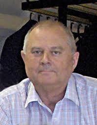 Etienne H L F JONES, 81 ans (BRUXELLES (ETTERBEEK), PARIS)