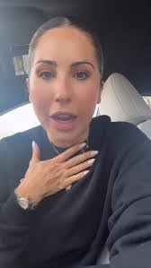 Mahsa Townsend's Instagram, Twitter & Facebook