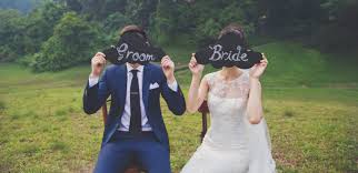 20 Easy Props To Add Fun To Your Pre Wedding Photography Session Go easy with the couple. singapore brides