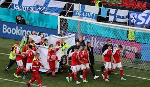 Euro 2020 Denmark Player Eriksen Collapses On Field Match Restarts After Brief Suspension The Week