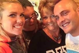 Fundraiser by Devin Dudley-McKinney : Chelle Lind funeral and medical cost