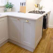 Maybe you would like to learn more about one of these? Howdens Chelford Dove Grey Cararra Quartz Worktops Kitchen Remodel Kitchen Design Kitchen Renovation