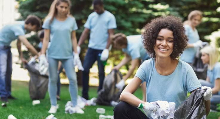 How Being a College Volunteer Supports More Than the Community