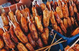 Food is a big part of filipino culture where everyone enjoys eating at home and at restaurants. 4 Things To Know About Street Food In The Philippines