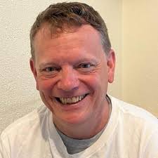 David H., Native speaker & CELTA qualified