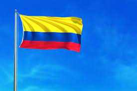 La bandera de colombia fue diseñada por el venezolano francisco miranda, durante el camino a la independencia de la antigua gran colombia. Bandera De Colombia En La Representacion 3d Del Fondo Del Cielo Azul Foto Premium Bandera De Colombia Colombia Bandera