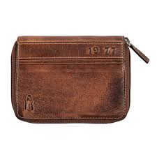 Aardvark, antelope, beluga, buffalo, camel, caribou, cattle, dolphin. Camel Active Melbourne Geldborse Mit Reissverschluss Braun Geldboers 55 99