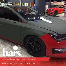 Aracinin Orijinal Renginden Sikilan Seat Leon Kirmizi Mat Fume Rengine Ceviriyoruz Unutmayin Sadece Aracinizin Gorunumunu Degistirmis Olm Arac Kaplan Renkler