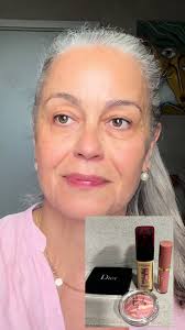 Někdy je potřeba větší krycí schopnost makeupu. Loreal Infaillible 32H  Fresh Wear je skvělý i pro nás starší👍 1.Catrice Soft Glam 020 2.Loreal  Infaillible 140 3.Korektor Laura Mercier 2W 4.Zkrášlující ...