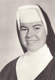 Lilian Mclaughlin's Instagram, Twitter & Facebook