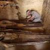 3 dintre cele mai cunoscute piramide ale egiptului se găsesc în giza necropolis, deși, în realitate, în regiunea egiptului antic există circa 140 de piramide. 1