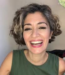 Carla Conte cambió su look y dejó de teñirse: "Estaba presa de la imagen"