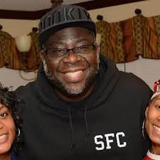 Dwight Hutson's Instagram, Twitter & Facebook